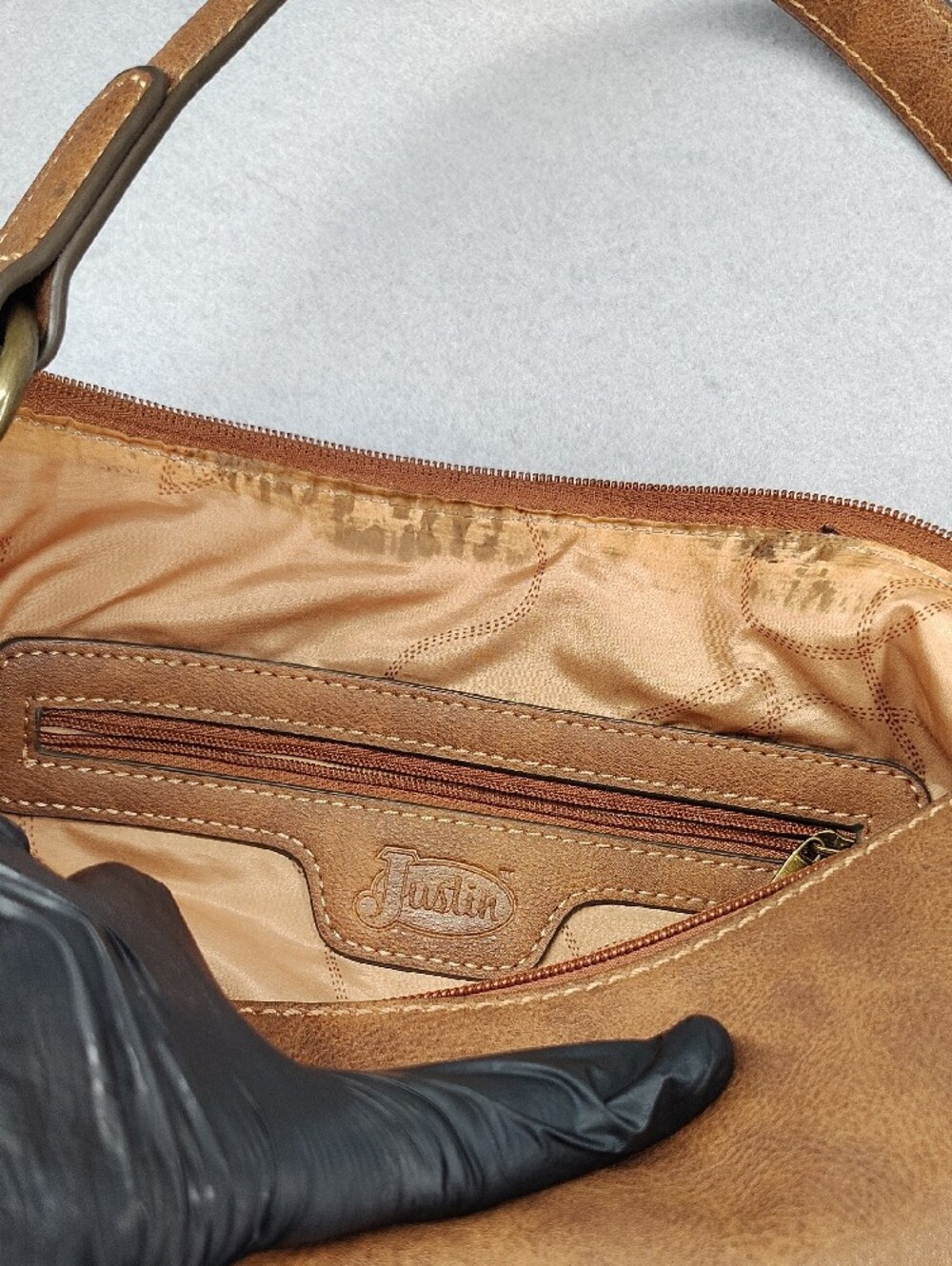 Justin Conceal Carry Purse - Picture 5 of 15